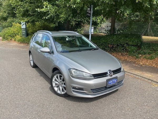Used Volkswagen Golf 2014 for sale - 67100382: Photo 1