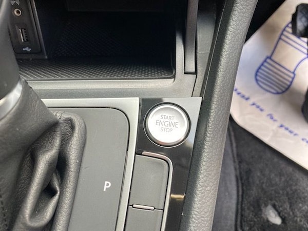 Used Volkswagen Golf 2014 for sale - 67100382: Photo 25