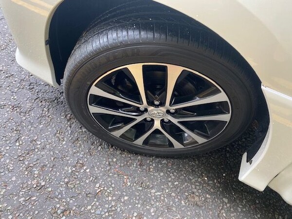 Used Toyota Estima 2012 for sale - 71964062: Photo 10