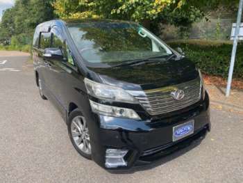 2010 - Vellfire Platinum Selection 2. 7 Seats 5-Door