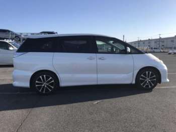 Used Toyota Estima 2013 for sale - 69800620: Photo