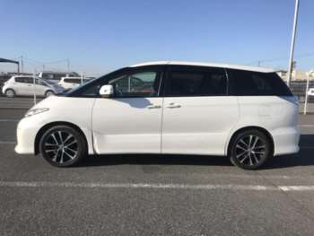 Used Toyota Estima 2013 for sale - 69800620: Photo