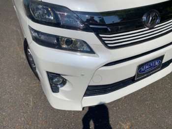 Used Toyota Vellfire 2014 for sale - 73725633: Photo