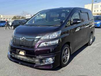 2013 - 2.4X 8 Seats 5-Door