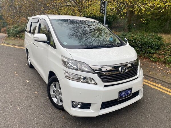 Used Toyota Alphard 2013 for sale - 71964076: Photo 1