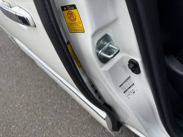 Used Toyota Estima 2013 for sale - 77805362: Photo 14