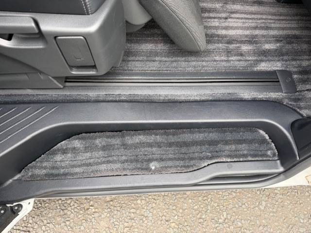 Used Toyota Estima 2013 for sale - 77805362: Photo 20