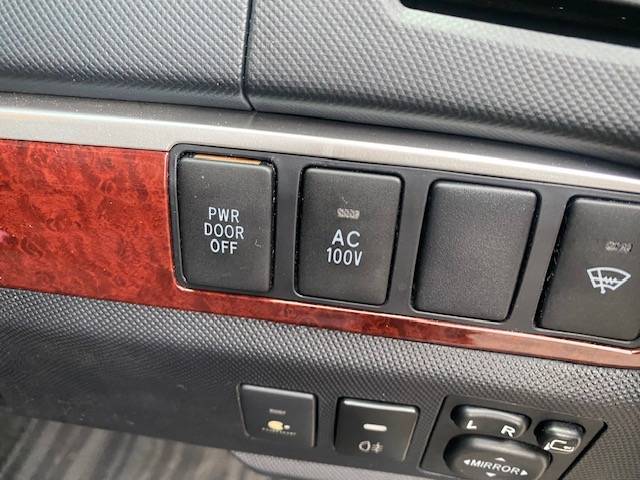 Used Toyota Estima 2012 for sale - 77341139: Photo 24