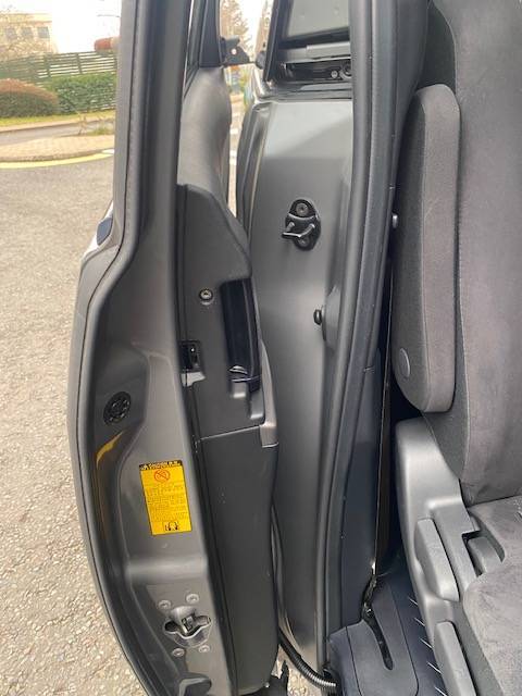 Used Toyota Estima 2012 for sale - 77341139: Photo 25