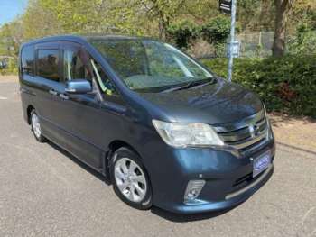 2011 - Highway Star V selection 8 seats 5-Door