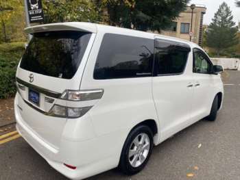 Used Toyota Vellfire 2013 for sale - 71964051: Photo