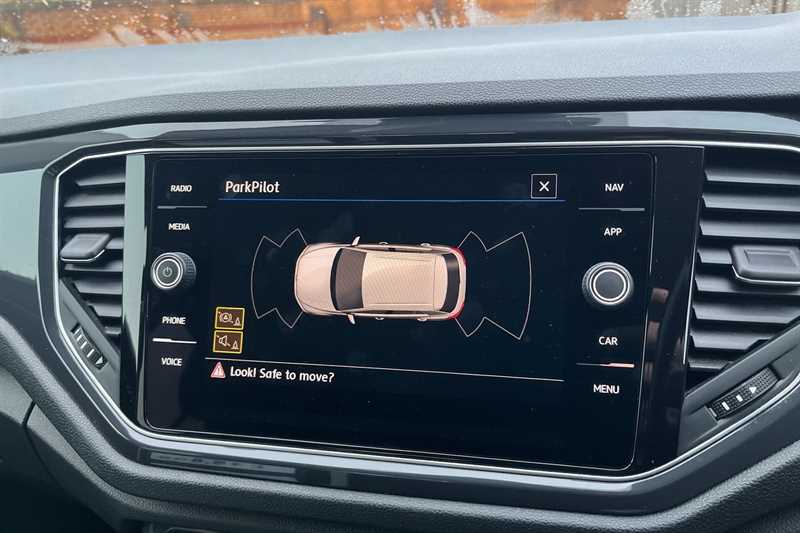 Used Volkswagen T-Roc 2020 for sale - 77512799: Photo 15