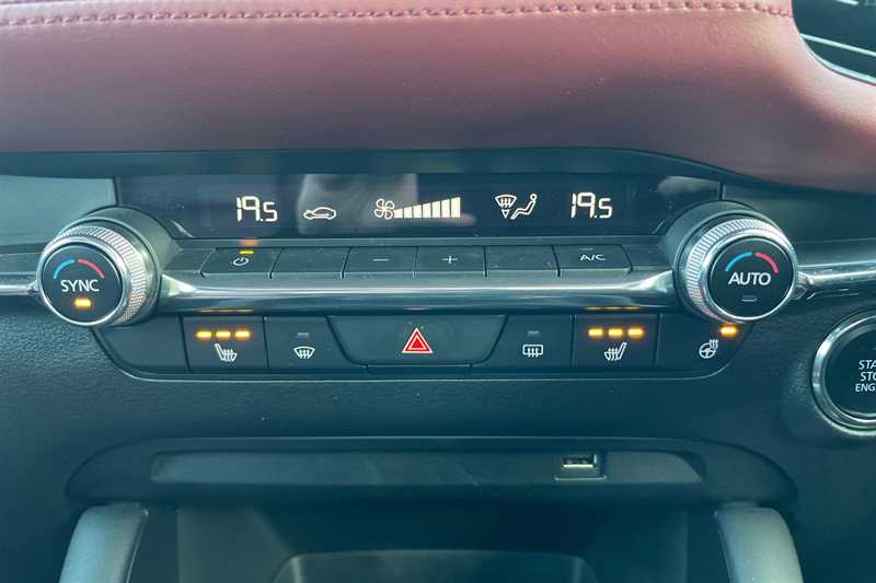 Used Mazda Mazda3 2021 for sale - 76901711: Photo 15