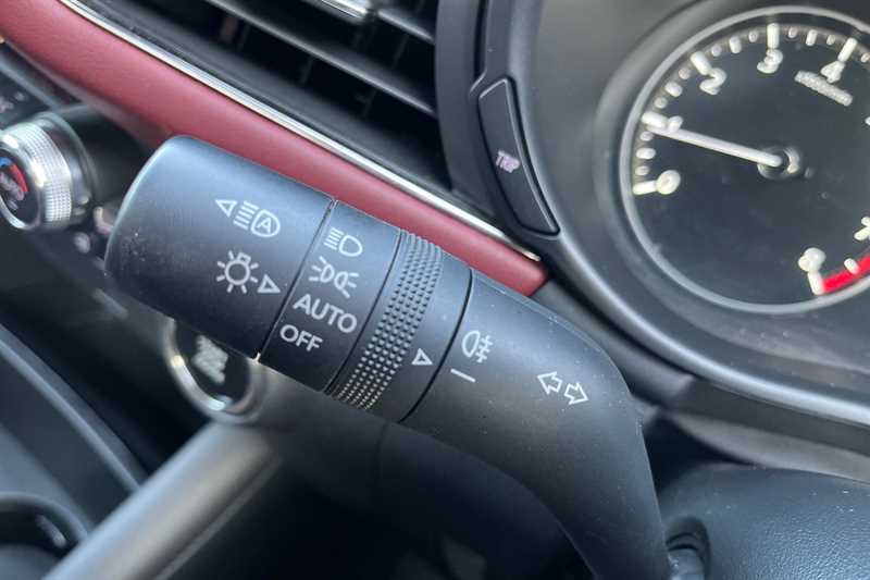 Used Mazda Mazda3 2021 for sale - 76901711: Photo 28