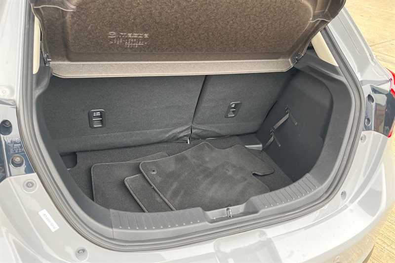 Used Mazda Mazda2 2023 for sale - 77540052: Photo 20