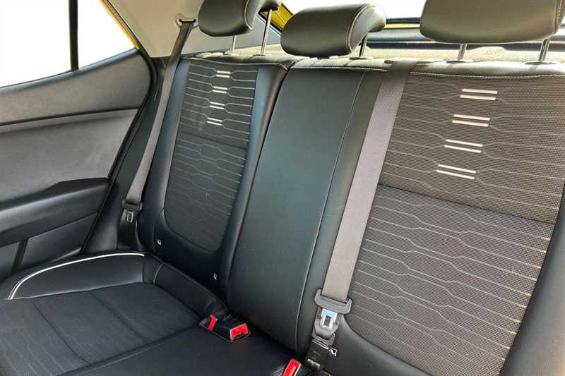 Used Kia Stonic 2022 for sale - 76540224: Photo 8