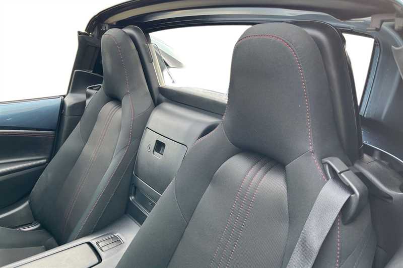 Used Mazda MX-5 2018 for sale - 76241830: Photo 8