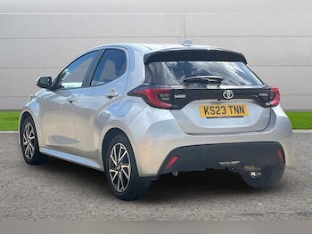 Used Toyota Yaris 2023 for sale - 78575877: Photo
