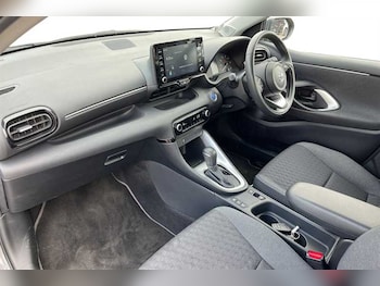 Used Mazda Mazda2 HYBRID 2023 for sale - 75565983: Photo