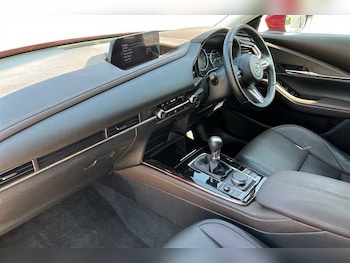 Used Mazda CX-30 2023 for sale - 78650602: Photo