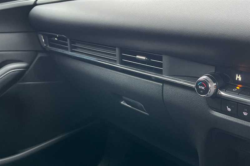 Used Mazda CX-30 2021 for sale - 76875265: Photo 26