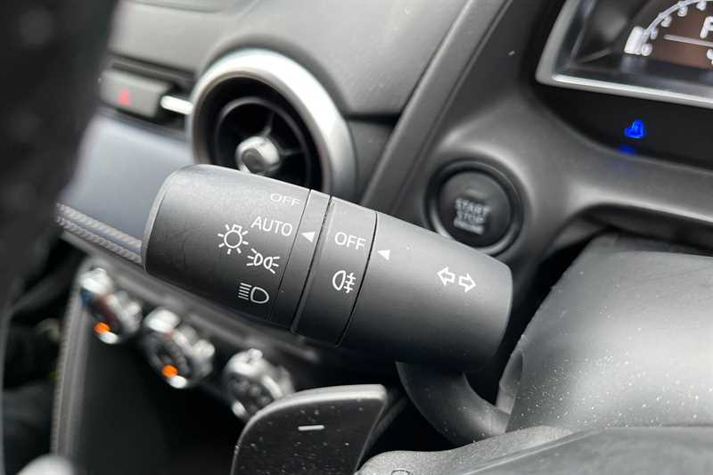 Used Mazda Mazda2 2022 for sale - 77826963: Photo 25