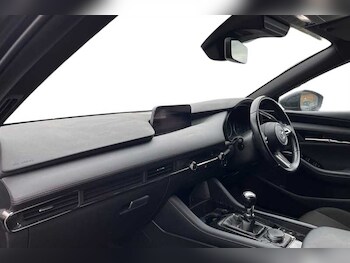 Used Mazda Mazda3 2022 for sale - 76400903: Photo