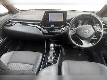 Used Toyota C-HR 2022 for sale - 76241818: Photo 4