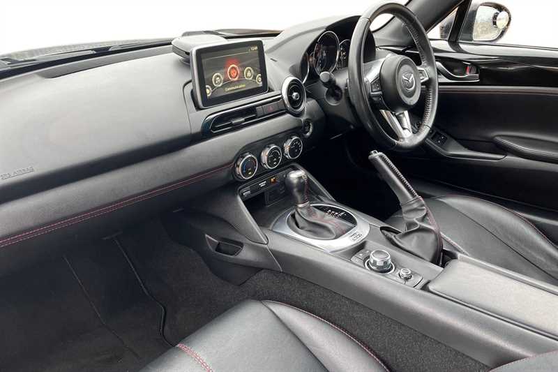 Used Mazda MX-5 2018 for sale - 76668399: Photo 2