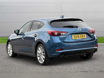 Used Mazda Mazda3 2018 for sale - 76523680: Photo