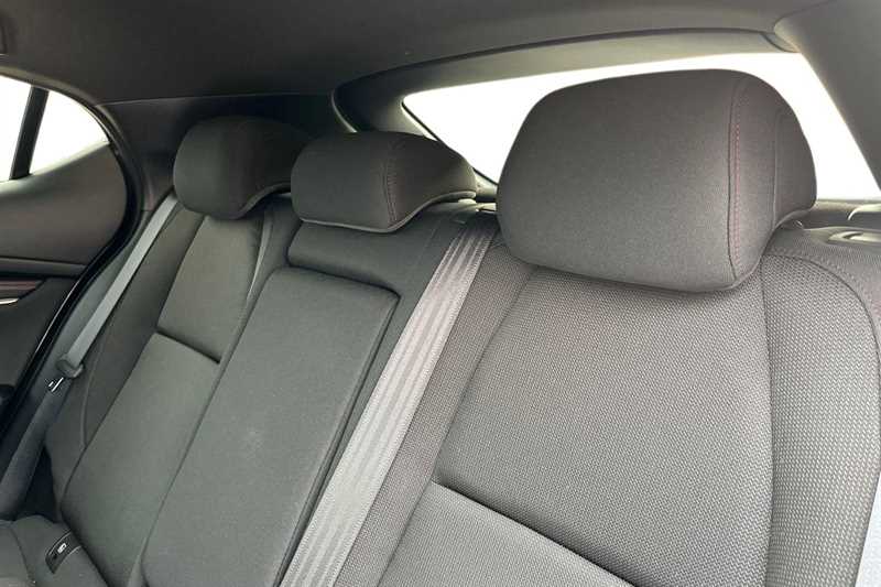 Used Mazda Mazda3 2023 for sale - 76434853: Photo 8