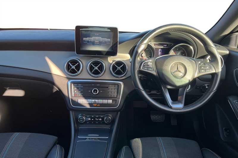 Used Mercedes-Benz CLA 2018 for sale - 77010721: Photo 4