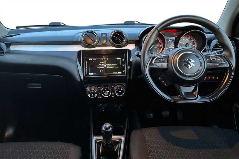 Used Suzuki Swift 2018 for sale - 77010688: Photo 4