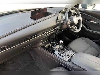 Used Mazda CX-30 2023 for sale - 77471478: Photo