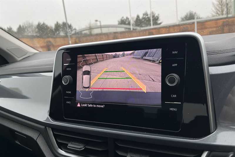 Used Volkswagen T-Roc 2022 for sale - 77686041: Photo 15