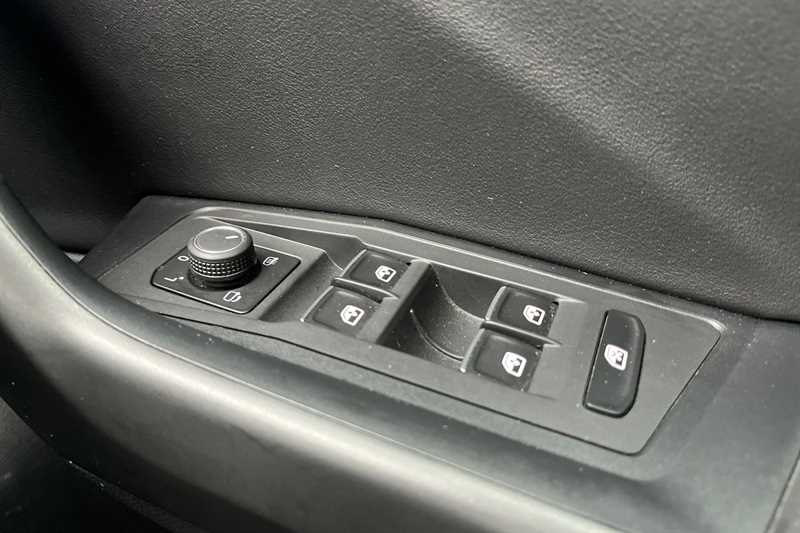 Used Volkswagen T-Roc 2022 for sale - 77686041: Photo 18