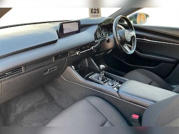 Used Mazda Mazda3 2022 for sale - 76125098: Photo 2