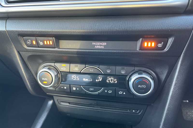 Used Mazda Mazda3 2018 for sale - 76191245: Photo 16
