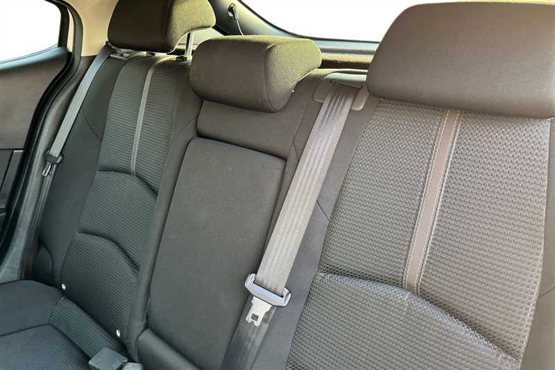 Used Mazda Mazda3 2018 for sale - 76191245: Photo 8