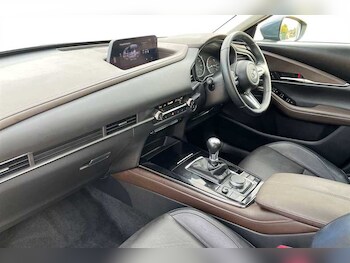 Used Mazda CX-30 2021 for sale - 76176492: Photo 2