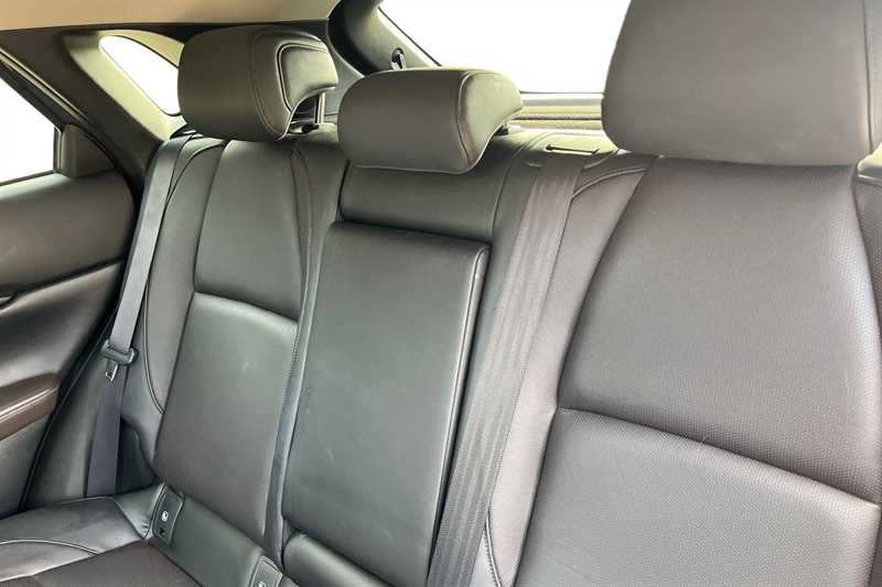 Used Mazda CX-30 2021 for sale - 76176492: Photo 8