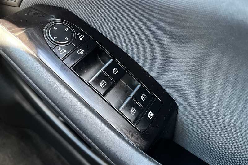 Used Mazda Mazda3 2022 for sale - 76487598: Photo 18