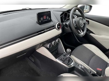 Used Mazda Mazda2 2017 for sale - 78506208: Photo