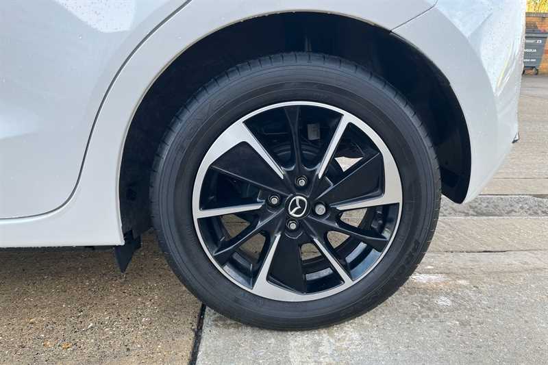 Used Mazda Mazda2 2023 for sale - 76328442: Photo 9