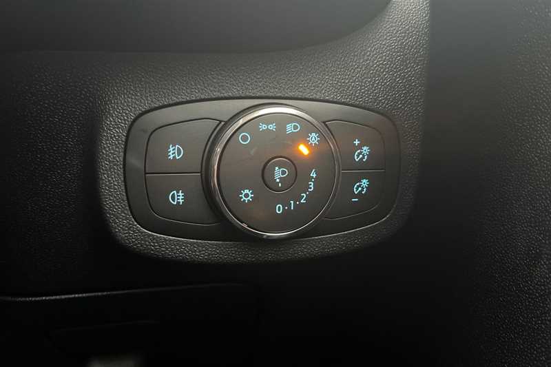 Used Ford Fiesta 2023 for sale - 76598020: Photo 21