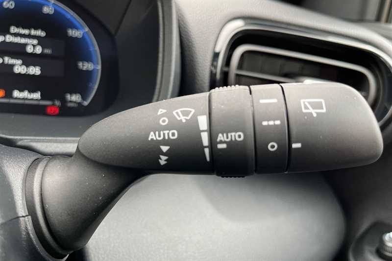 Used Mazda Mazda2 HYBRID 2025 for sale - 76937732: Photo 24