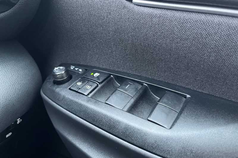 Used Mazda Mazda2 HYBRID 2025 for sale - 77539991: Photo 18