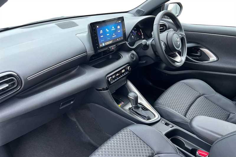 Used Mazda Mazda2 HYBRID 2025 for sale - 77539991: Photo 2