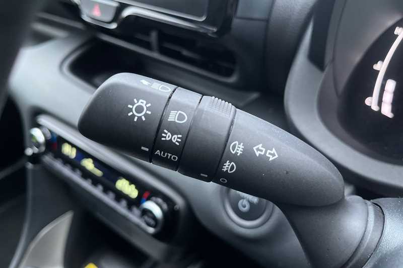 Used Mazda Mazda2 HYBRID 2025 for sale - 77539991: Photo 24