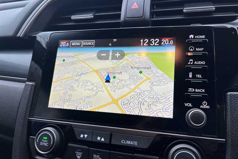 Used Honda Civic 2020 for sale - 76754862: Photo 14